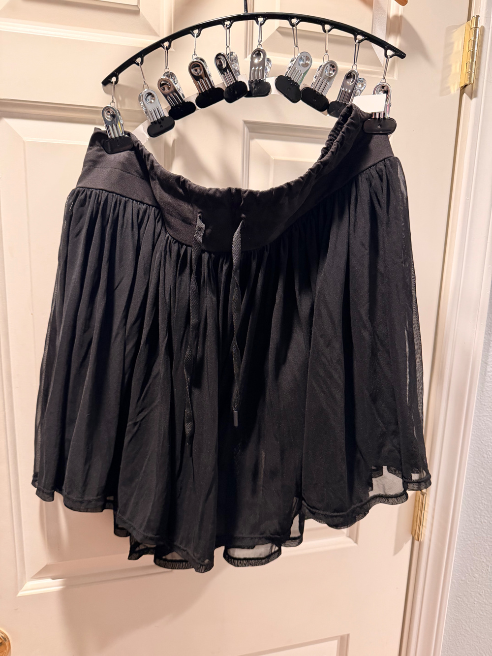 Torrid Mesh Overlay Active Shorts Black Size 2X